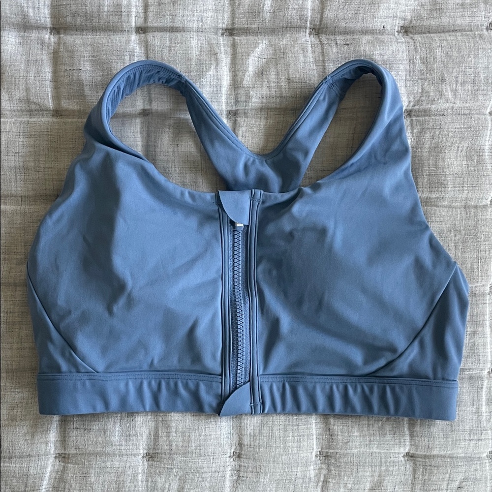 Athleta Ultimate Zip Front Bra D-DD